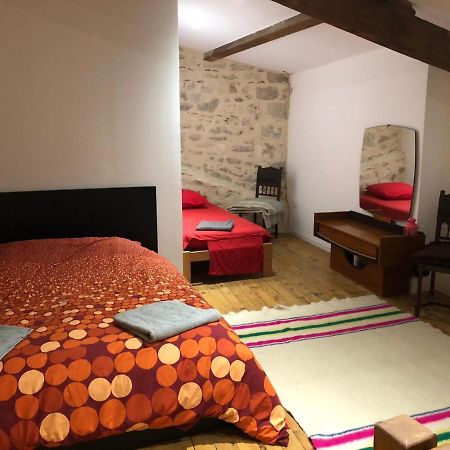 Appartement Superbe Duplex aux Arenes à Arles Extérieur photo