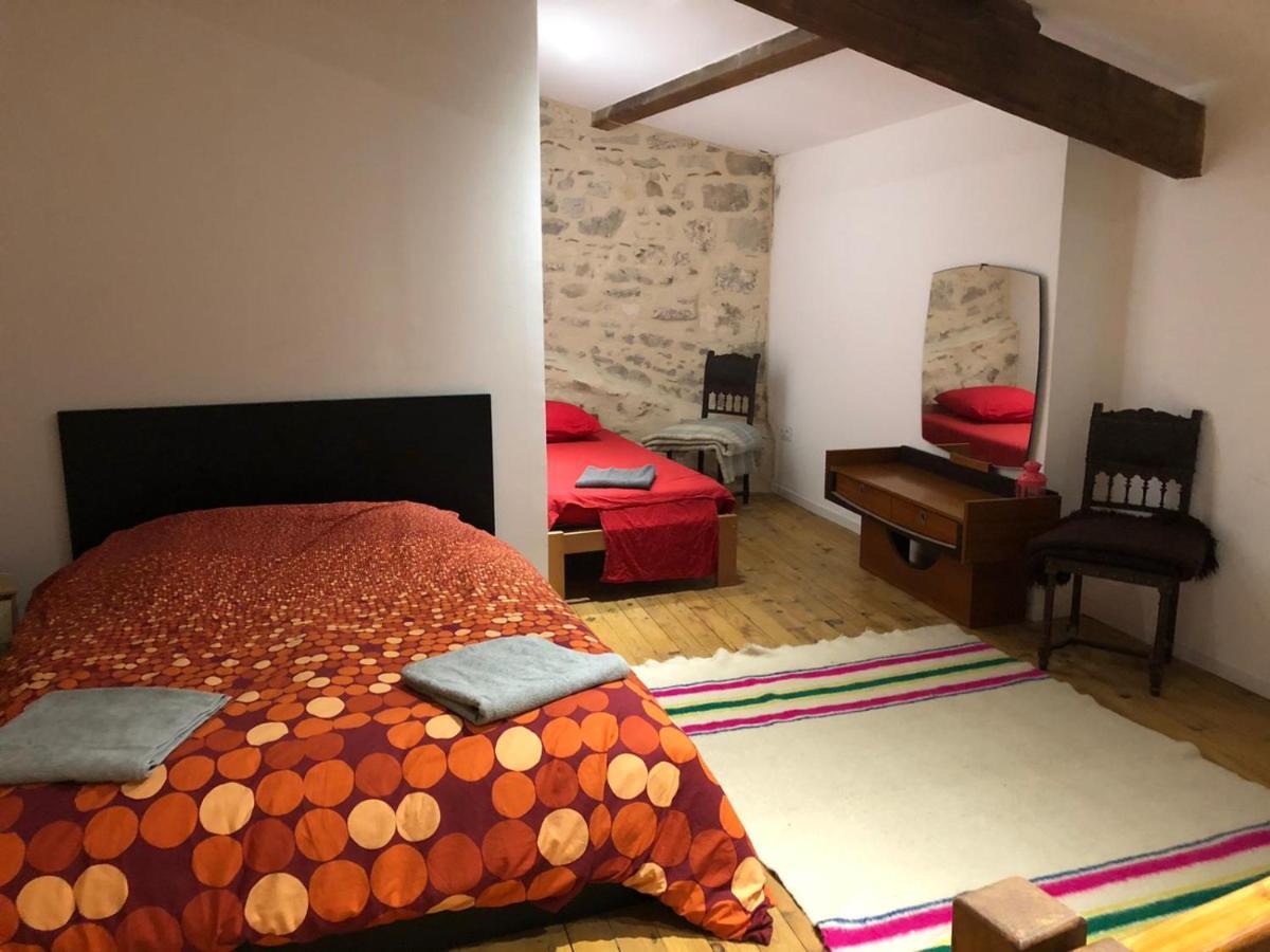 Appartement Superbe Duplex aux Arenes à Arles Extérieur photo